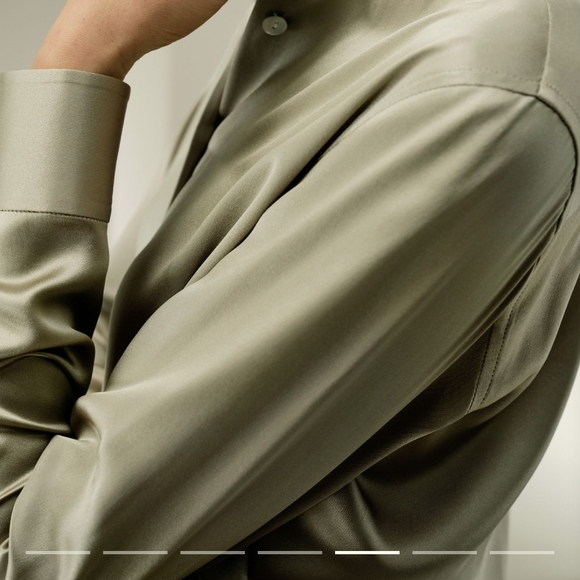 Lilysilk Timeless Silk Charmeuse Shirt Size L - Picture 4 of 11